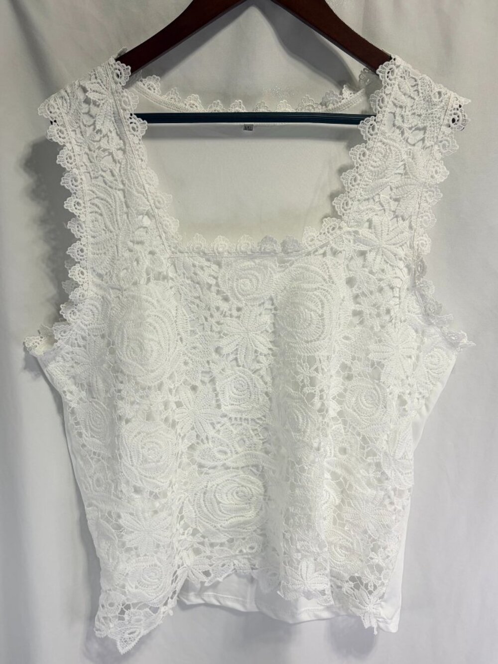 Women’s White Floral Lace Tank Top - Sheer Overlay Sleeveless Cami - XXL (NIP)